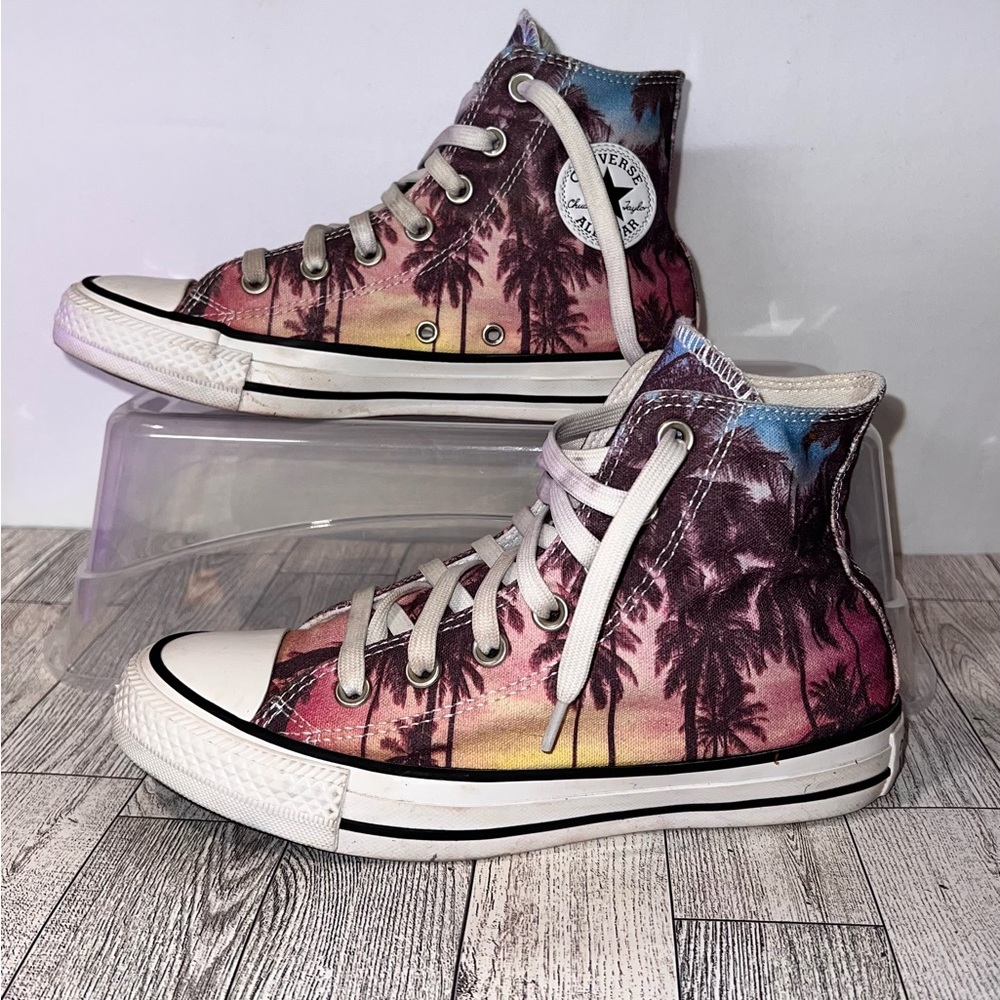 Women 6/Mens 4 • Converse Chuck Taylor All Star Archive Palms Hi Multi-Color